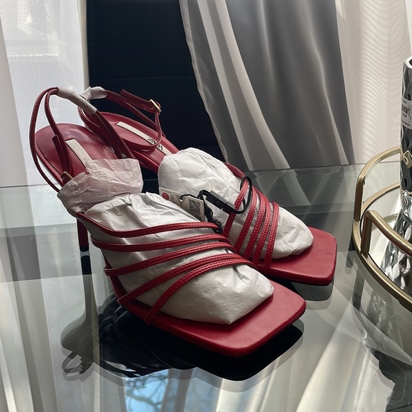 ZARA RED HEELED SANDALS - Picture 3 of 5